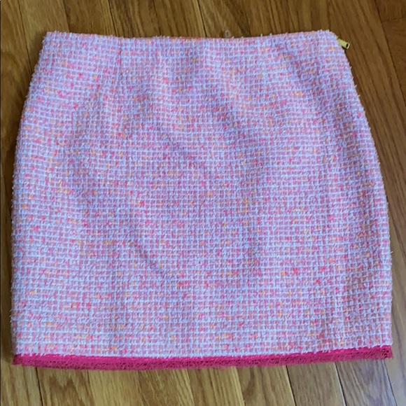 Elie Tahari Dresses & Skirts - Elie Tahari pink tweed skirt